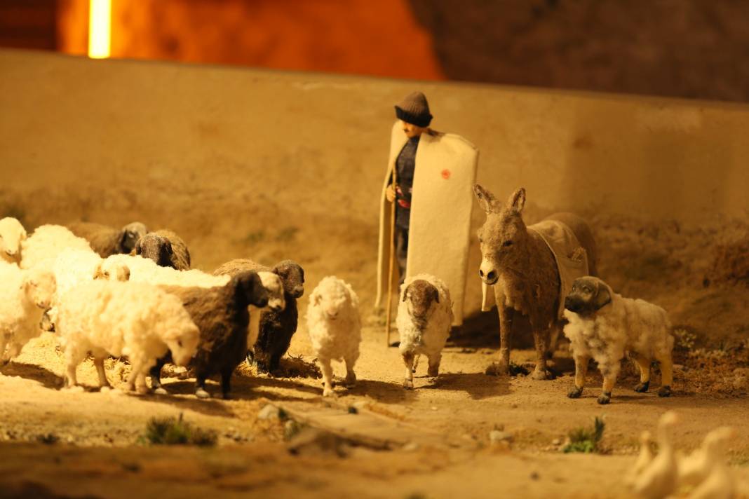 Hollanda'dan sonra ilk kez Kars'ta açıldı. Vatandaşlar akın akın geldi 3